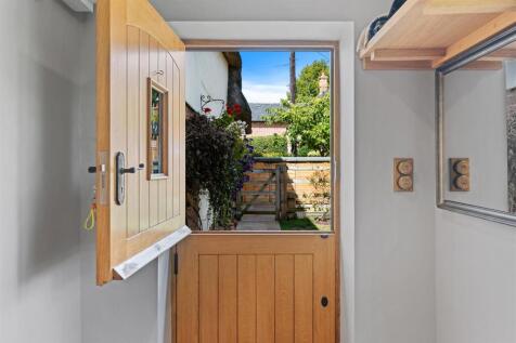 RoseCottageWeb36.jpg
