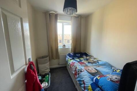 Bedroom 3.jpg