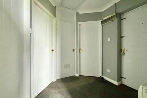 hallway.jpg