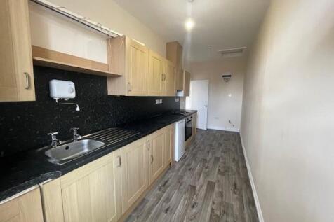 Kitchen 2.jpg