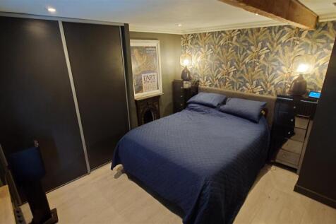 BED1.jpg