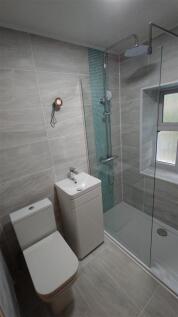 BATH1.jpg