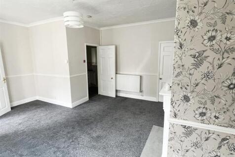 Living_Room_2.jpg