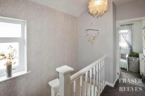 FIRST FLOOR LANDING