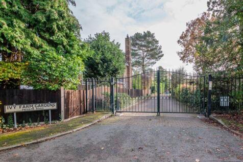 Private gated entrace