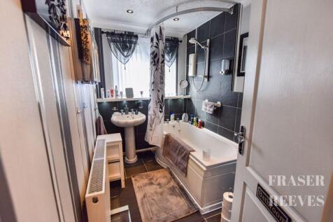First Floor Bathroom