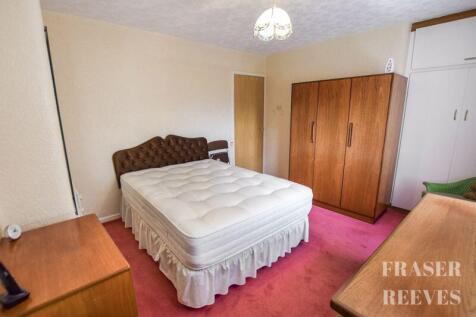 Spacious Bedroom