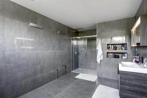 16458734 (14).jpg
