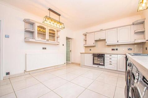 Kitchen Main