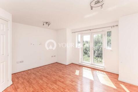 Living Room / Dining