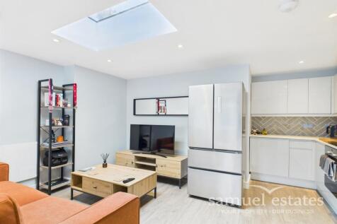 Living Area/Kitchen