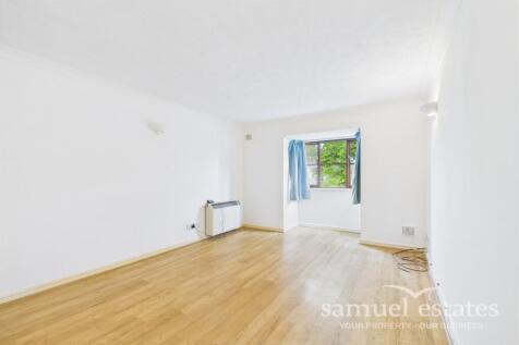 Living Room / Kitche