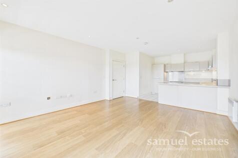 Living Room / Kitche