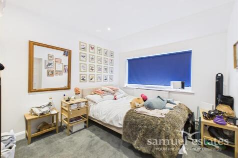 Bedroom One (Downsta