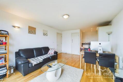 Living Room / Kitche