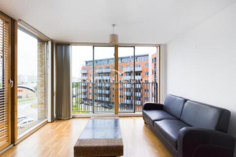 Living Room / Kitche