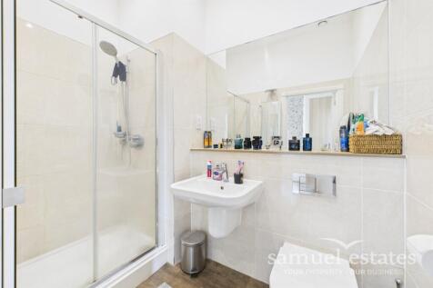 En-suite Bathroom