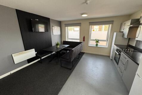 Main Building Kitchen 2.jpg
