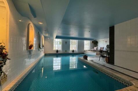 Indoor Heated Swimming Pool