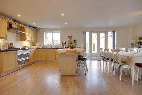 Living Kitchen