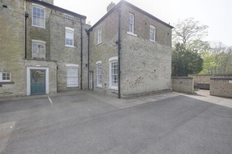 Garage &amp; Parking