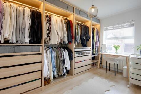 Bedroom 4 / Dressing Room