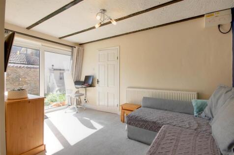 Sitting Room / Home Office