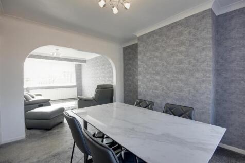 Through Lounge/Diner