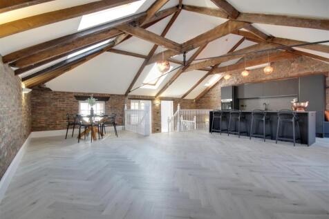 Open Plan Living/Kitchen
