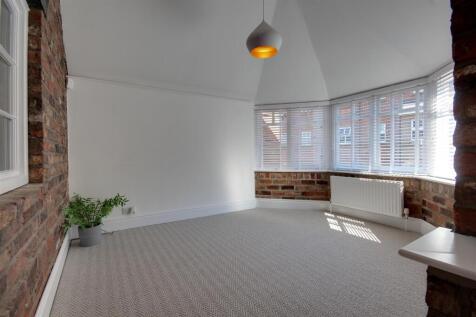 Sitting Room/Snug