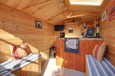 Garden Bar