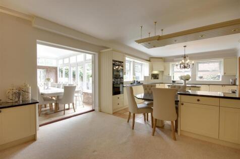 Living Kitchen