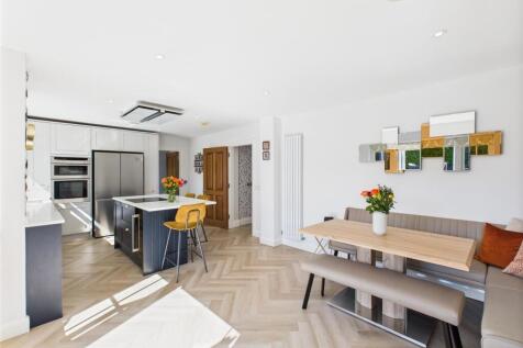 Living Kitchen