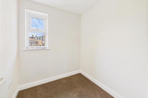 Bedroom 4/Study