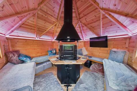 Arctic Cabin