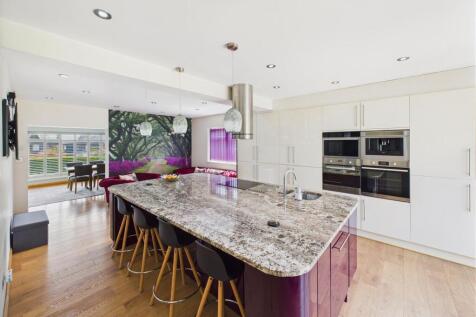 Living Kitchen