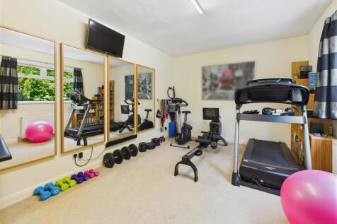Bedroom 5/Gym