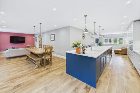 Living Kitchen
