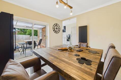 Open Plan Dining Kitchen