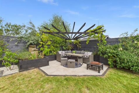 Patio &amp; Pergola