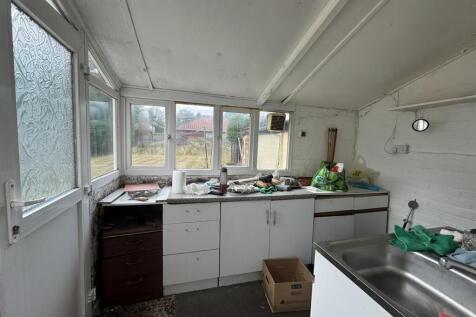 Kitchen/Utility