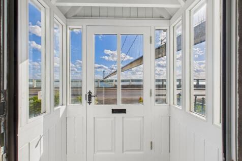 Entrance Porch