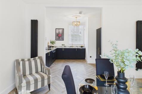 Dining/Living Area