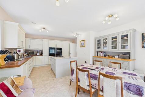 Living Kitchen
