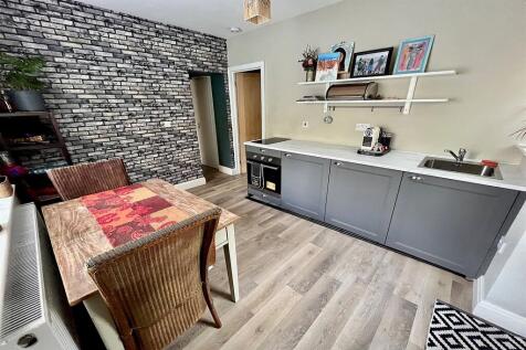 Breakfast Room
