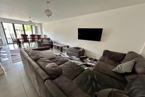 Sitting Area
