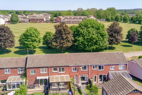 5371411_100DRONE_SING0104_edited