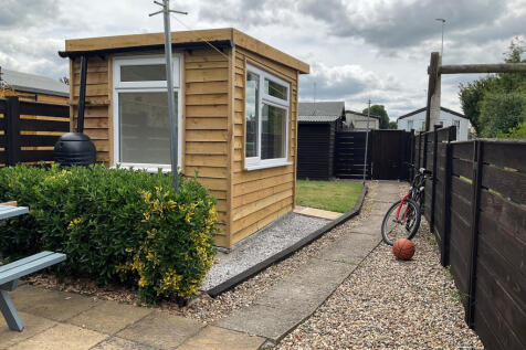 Garden room
