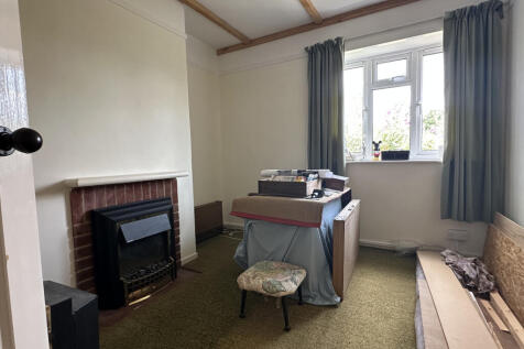 dining room.JPG