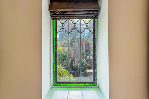 20250927_110114916_iOS_edited